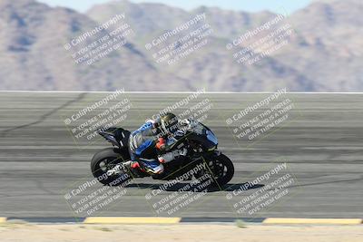 media/May-10-2025-Race Pace (Sat) [[db32fef2da]]/Vested/3-Bowl Set 1 (9am)/